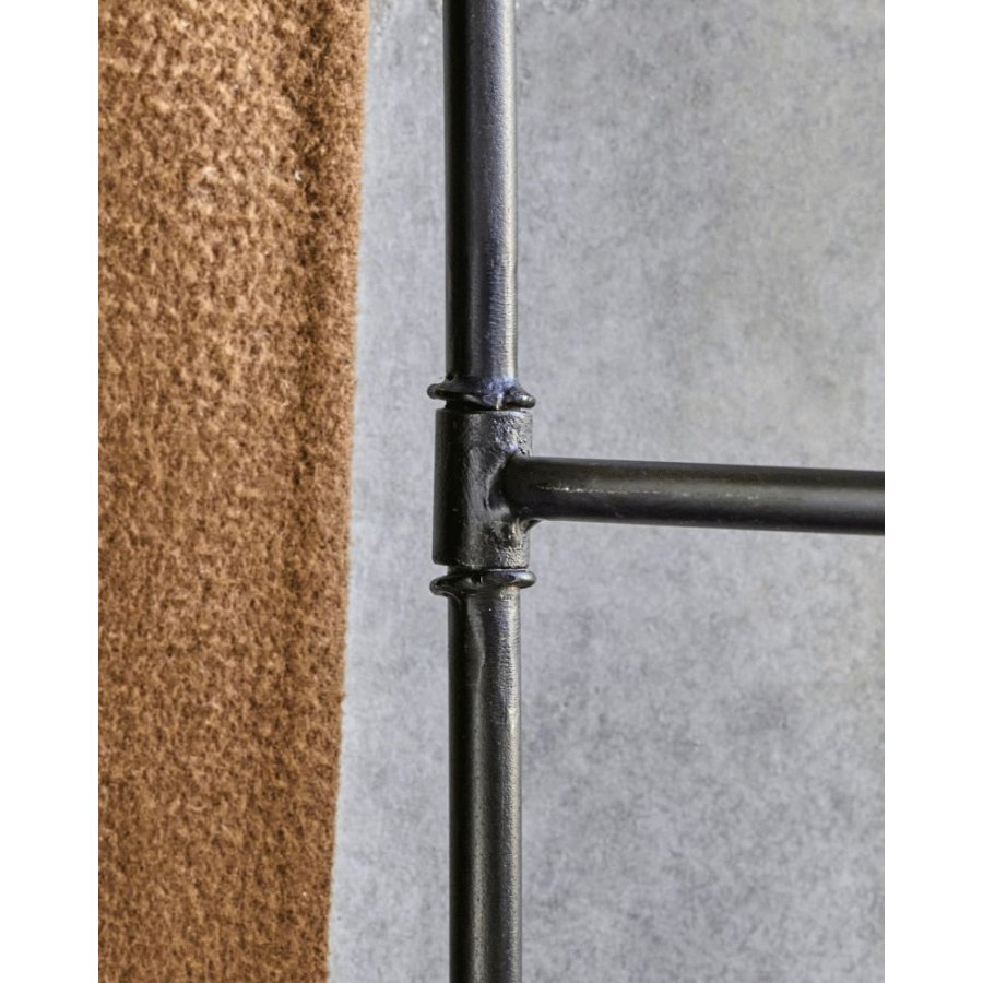 House Doctor Flex Wandgarderobe 70,5 cm, Schwarz