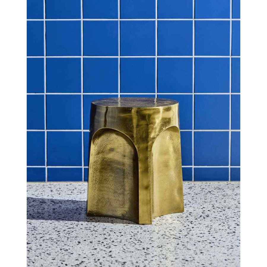 House Doctor Riga Beistelltisch H40,5 cm, Antikes Goldfinish