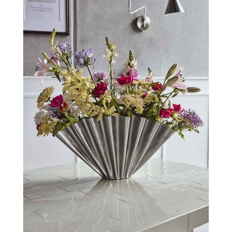 House Doctor Flood Vase H30 cm, Gebürstetes Silberfinish
