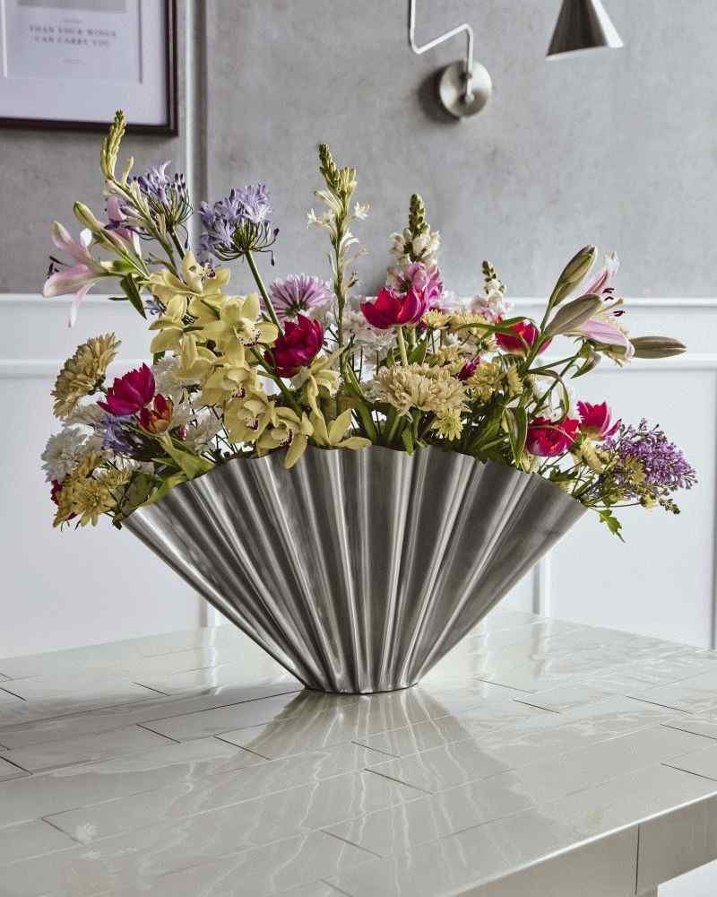 House Doctor Flood Vase H30 cm, Gebürstetes Silberfinish