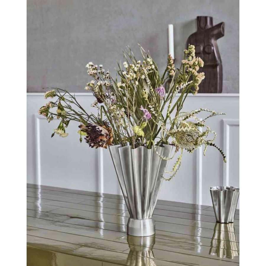 House Doctor Flood Vase H33 cm, Gebürstetes Silberfinish