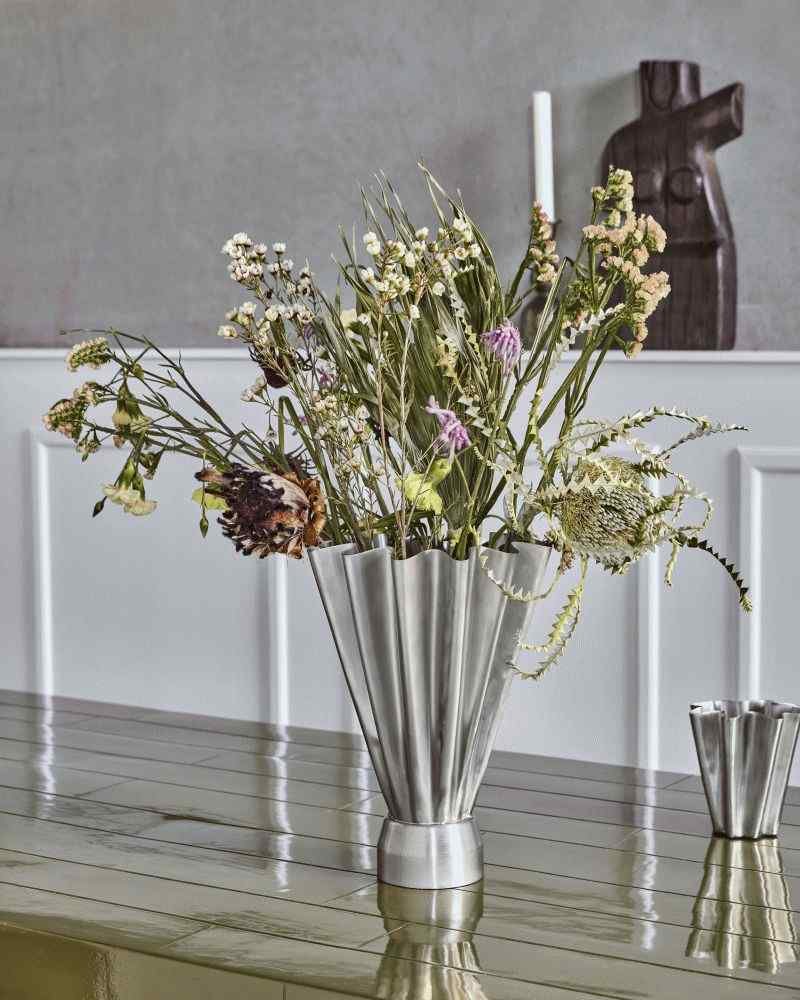 House Doctor Flood Vase H33 cm, Gebürstetes Silberfinish