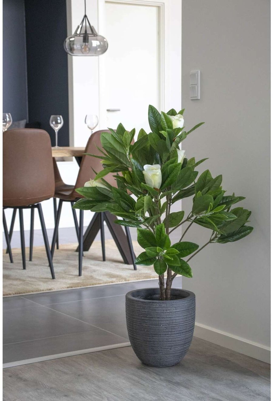 House Nordic Kunstigt Magnoliatr H90 cm