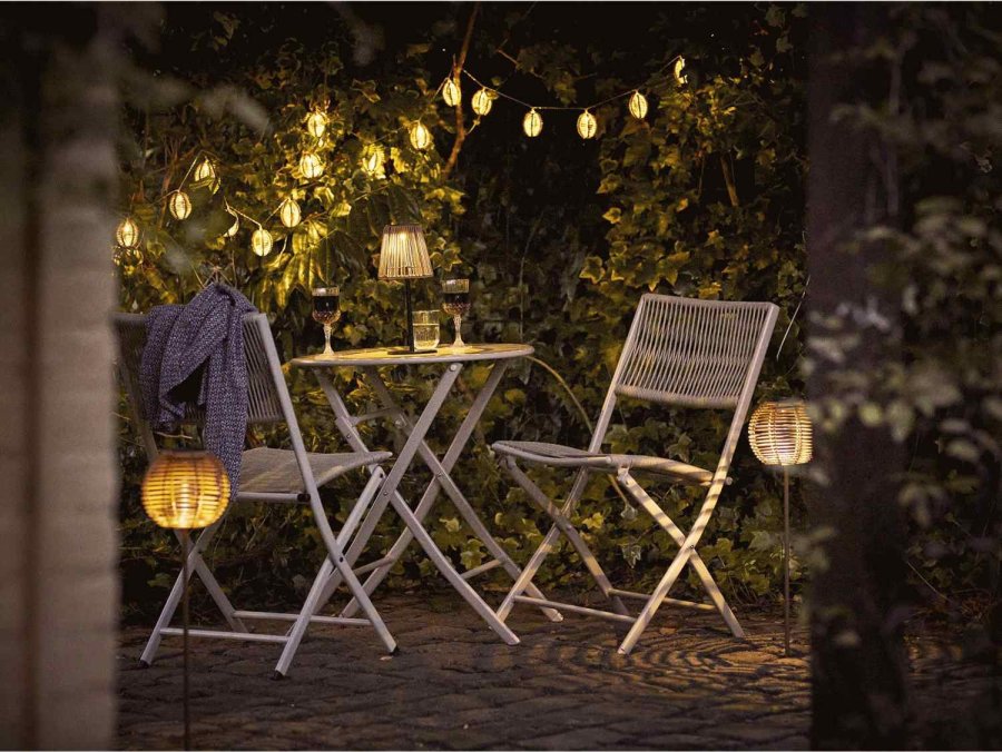 House Nordic Salford Solar Tr�dl�s Bordlampe LED H30,5 cm, Polyrattan