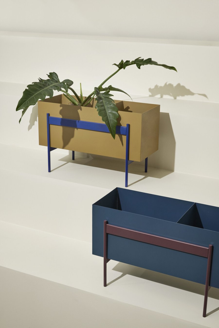 Hübsch Awe Plantekasse 74 cm, Petrol/Burgundy