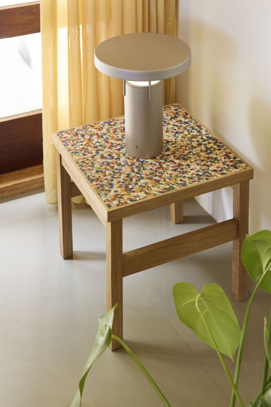 Hübsch Confetti Beistelltisch H38 cm, Mehrfarbig/Eiche
