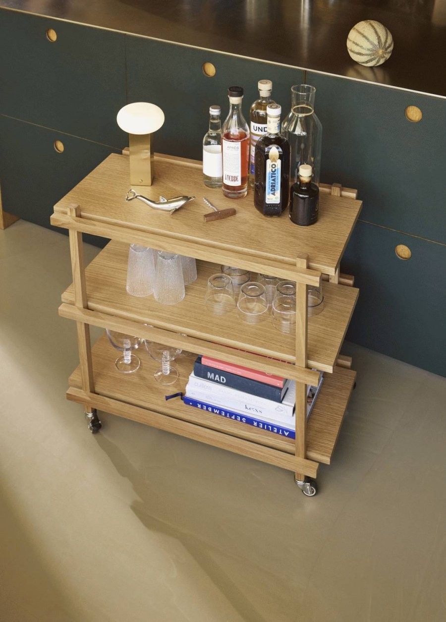 H&uuml;bsch Low Tr�dl�s Bordlampe H20 cm, Messing