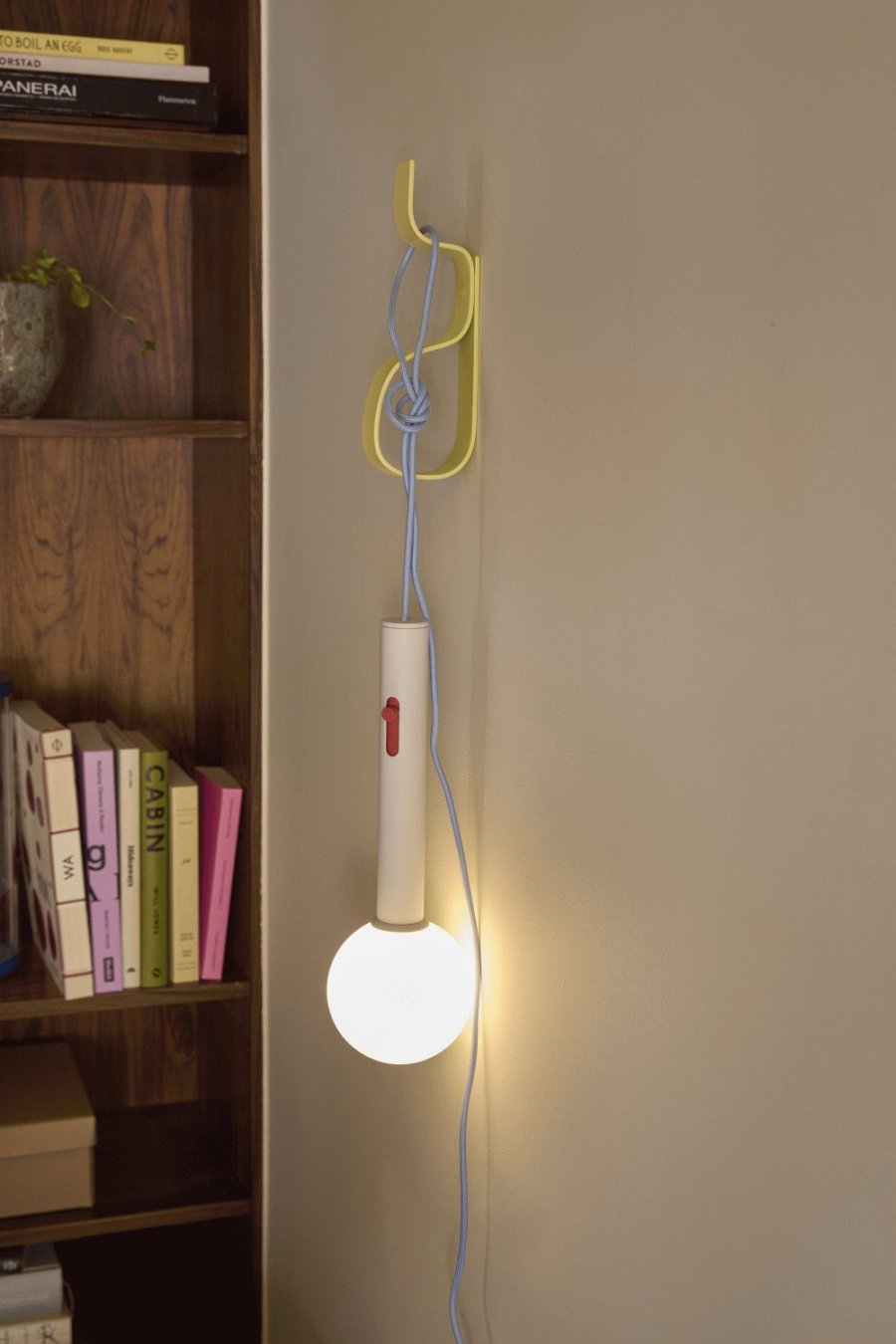 H&uuml;bsch Nami Wandhaken H20 cm, Gelb