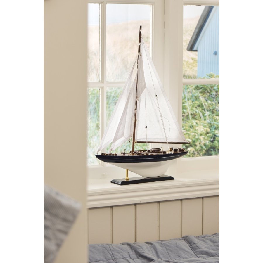 Ib Laursen Sejlskib 61,8 cm, Mrkbl/Hvid