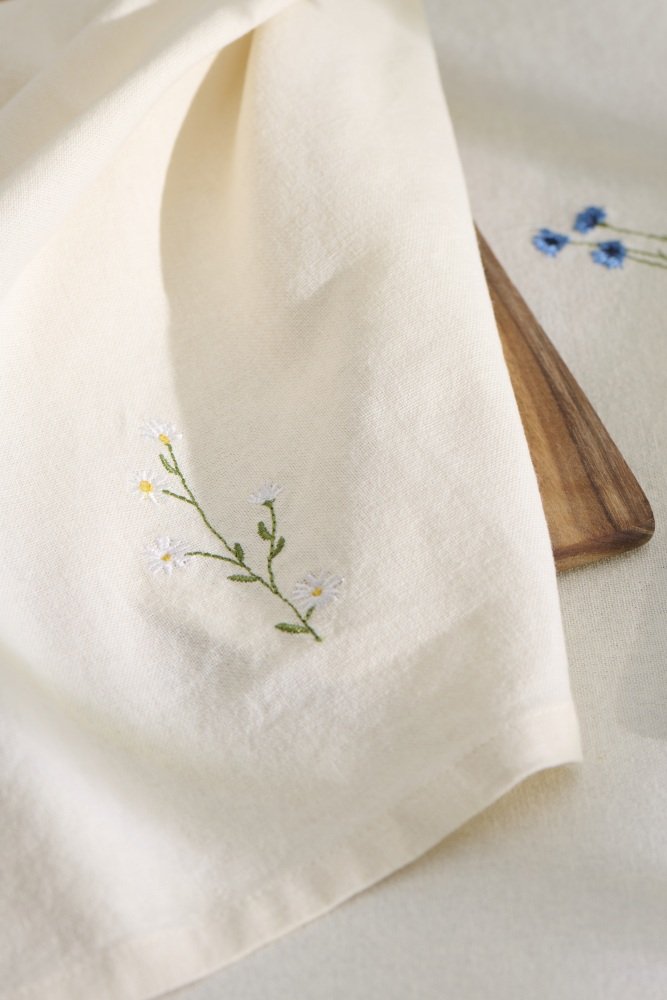 Ib Laursen Flora Stofserviet Hvide Margueritter 40x40 cm, Butter Cream