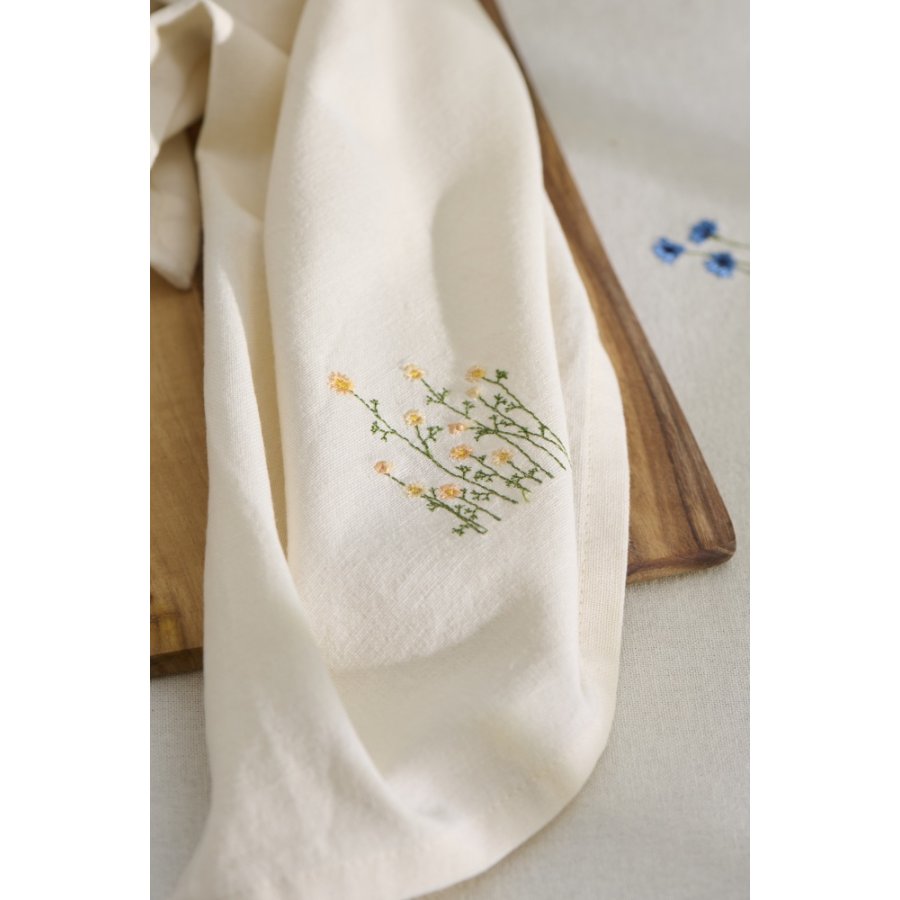 Ib Laursen Flora Stofserviet Gule Smrblomster 40x40 cm, Butter Cream