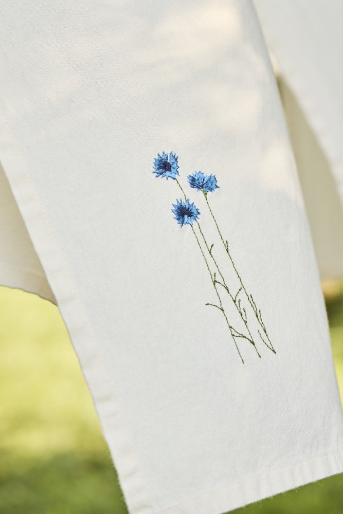 Ib Laursen Flora Viskestykke Bl Kornblomster 50x70 cm, Butter Cream