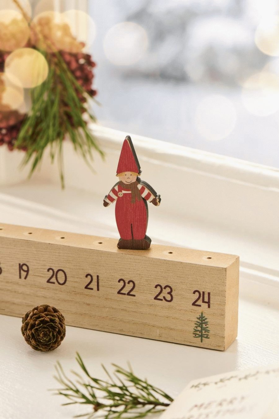 Ib Laursen Adventskalender 50cm, Gehender Weihnachtsmann