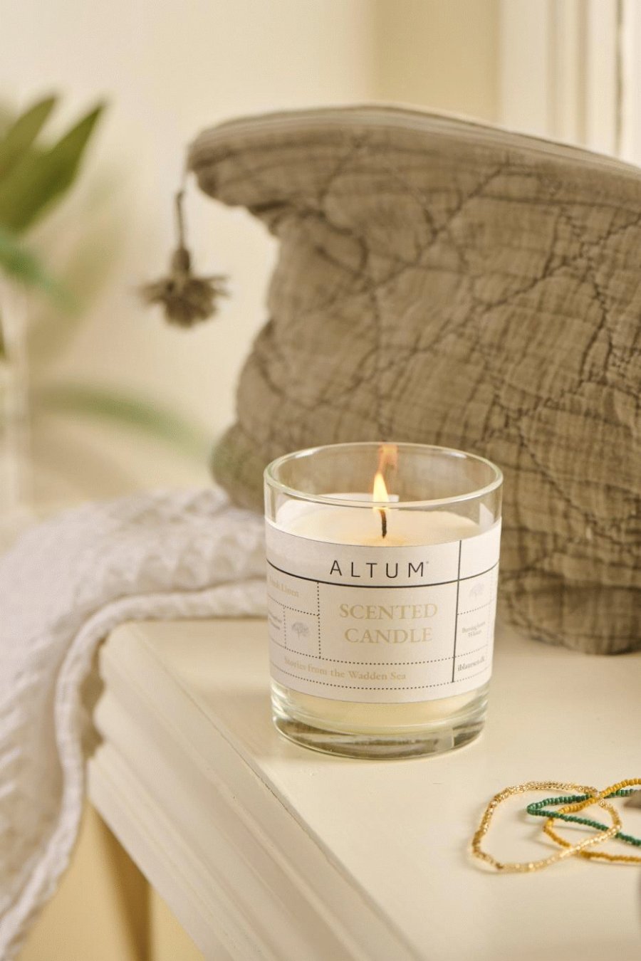 Ib Laursen ALTUM Duftkerze 7,3xH8,3 cm, Fresh Linen