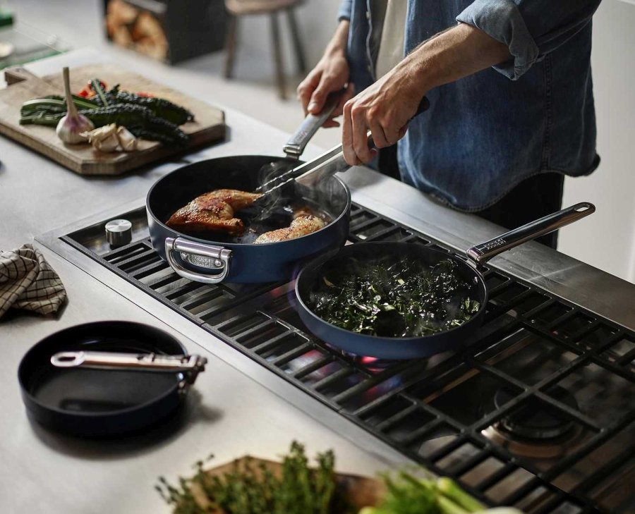 Joseph Joseph Space Non-stick Stegepande m. Foldbart H�ndtag 30 cm, Midnight Blue