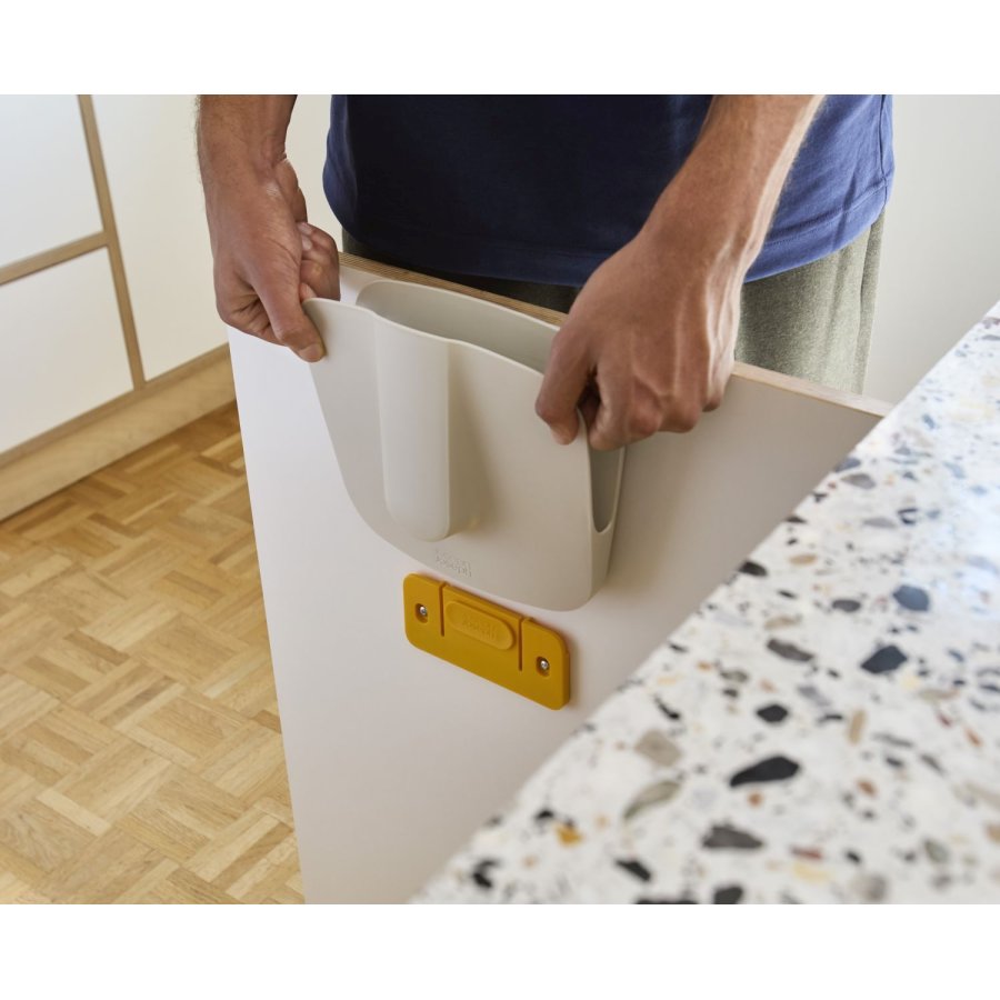Joseph Joseph CleanTech Wandmontiertes Kehrblech-Set, Stone