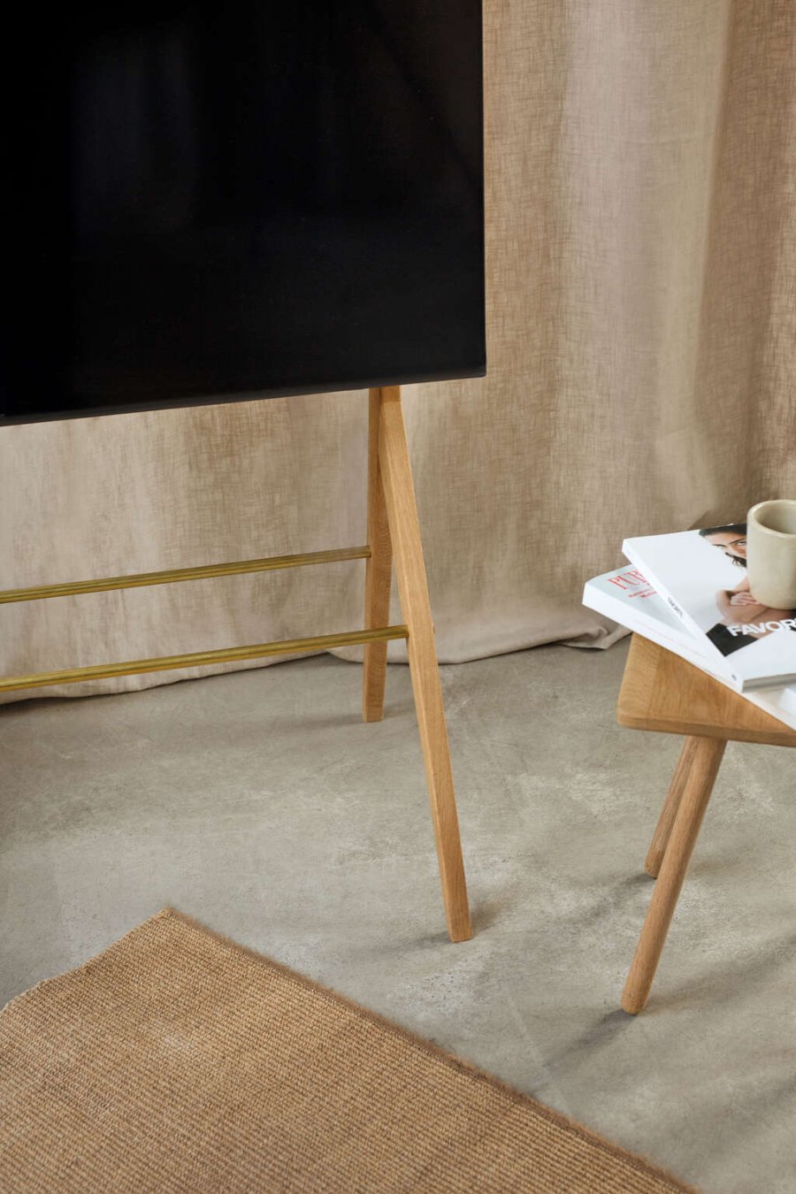 Kristian Juul Kaya TV-stander H116 cm, Eg/Messing