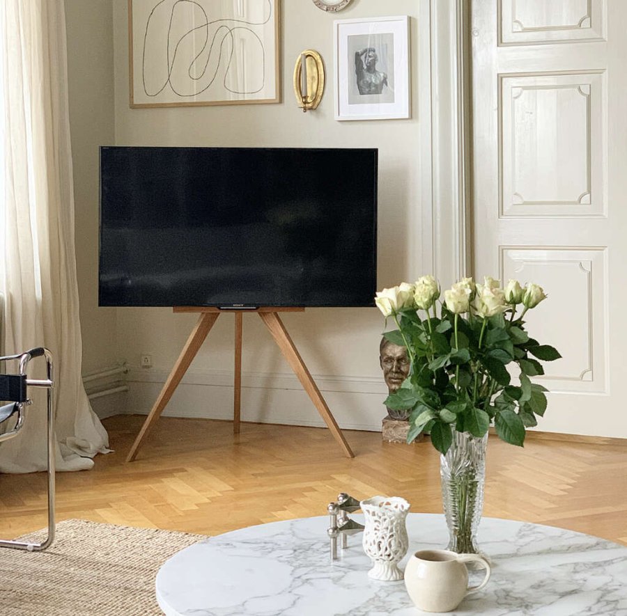 Kristian Juul Ella TV-stander H108,5 cm, Eg