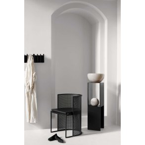 Kristina Dam Studio Column Knagerække 21 cm, Sort Eg