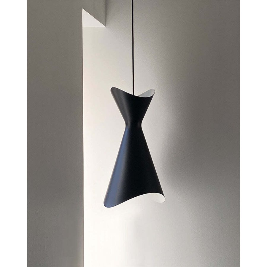 LYFA NINOTCHKA 275 Pendel H49,4 cm, Sort