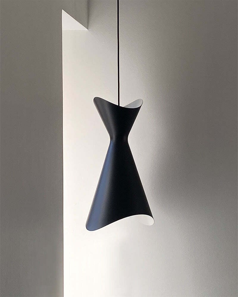 LYFA NINOTCHKA 275 Pendel H49,4 cm, Sort