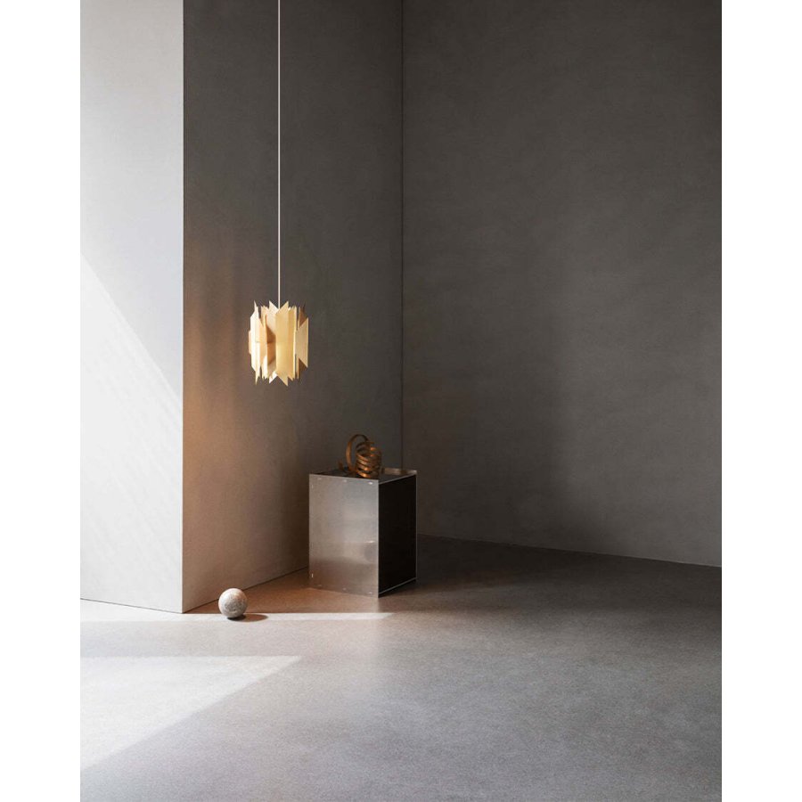 LYFA DIVAN 2 245 Pendel 31,9 cm, Massiv messing