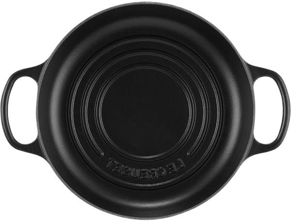 Le Creuset Signature St�bejernsbr�dform 24 cm/1,6 L, Black