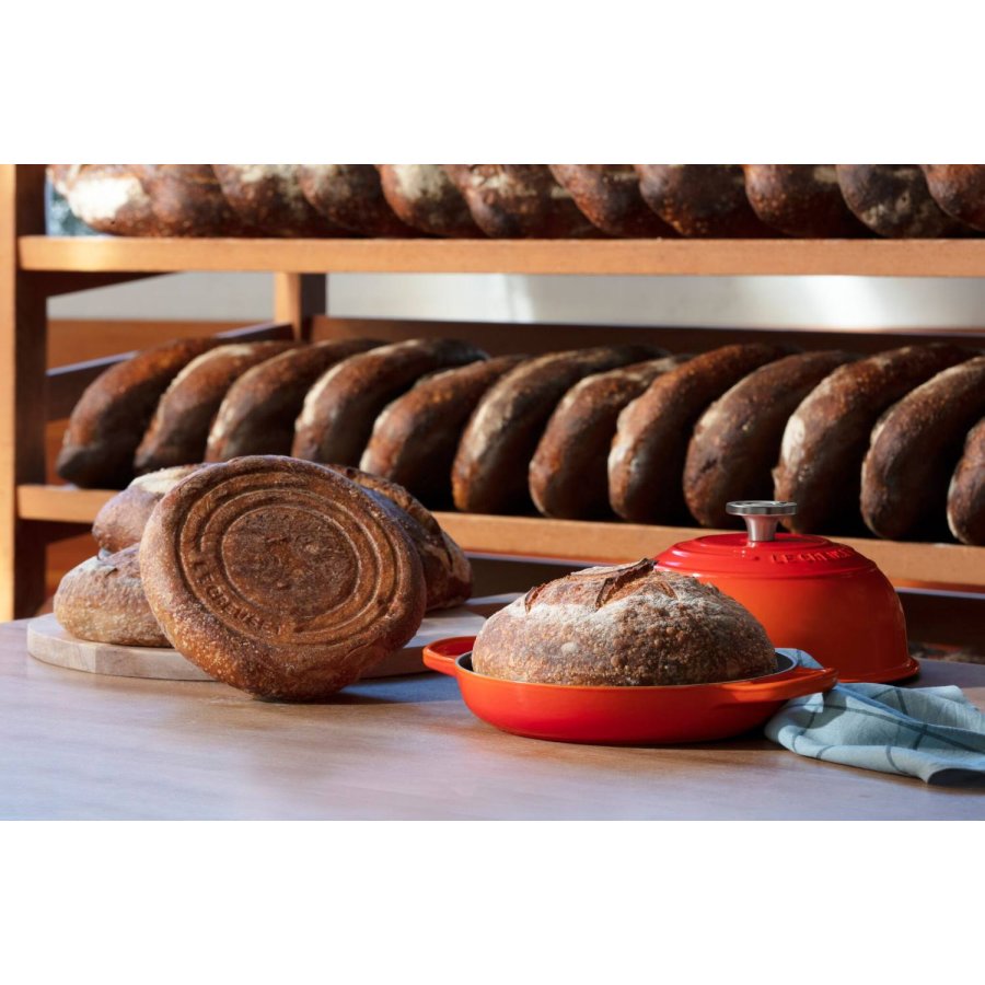 Le Creuset Signature St�bejernsbr�dform 24 cm/1,6 L, Volcanic