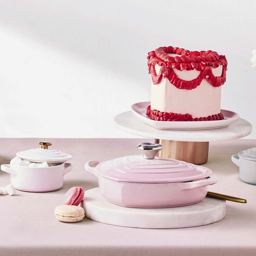 Le Creuset Heart Signature St�bejernsbuffetgryde m. Hjerteformet Knop 20 cm, Shell Pink