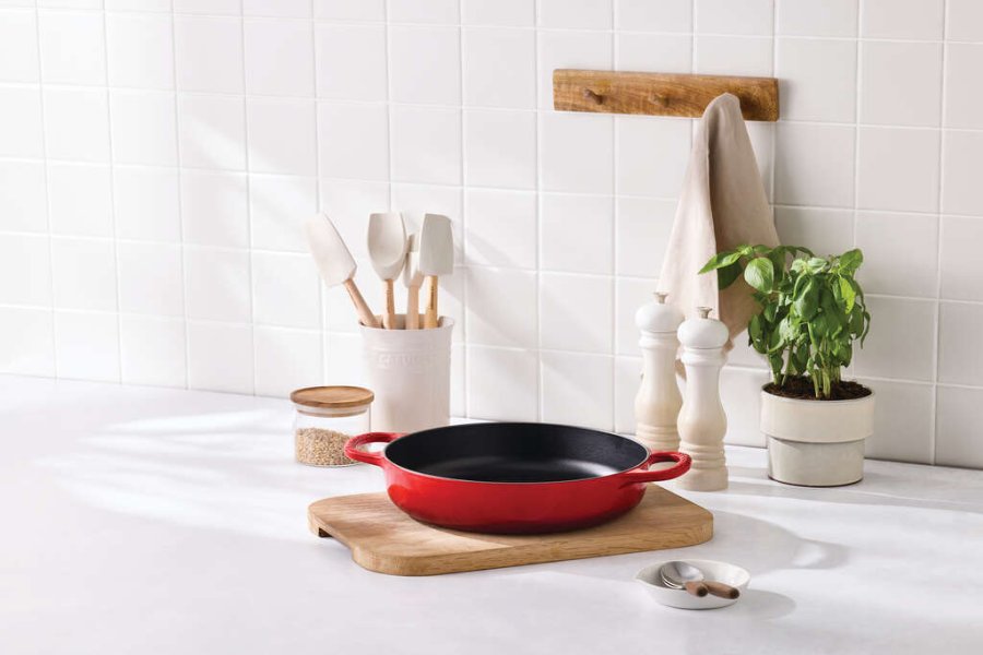 Le Creuset Signature Everyday Pan 28 cm, Cerise