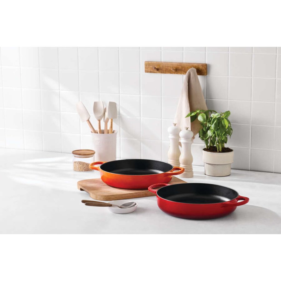 Le Creuset Signature Everyday Pan 28 cm, Cerise