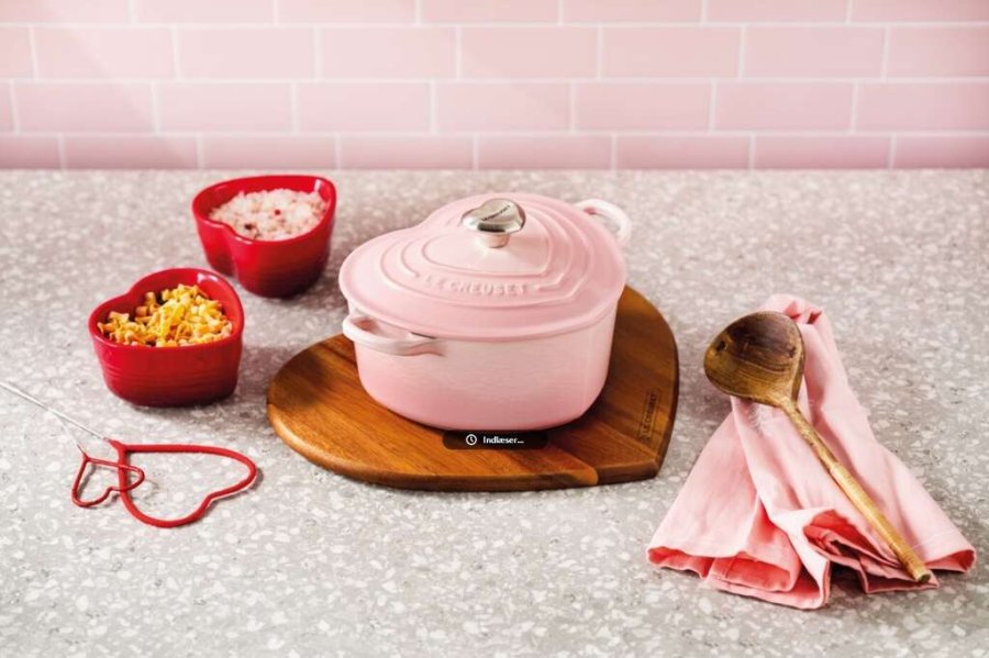 Le Creuset Heart Gryde m. Hjerteformet Knop 20 cm/1,9 L, Shell Pink