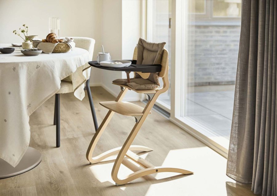 Leander Bakke til H�jstol, Sort