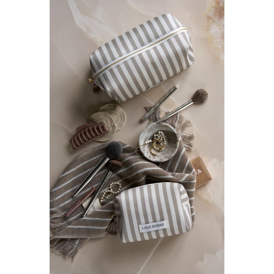 Lene Bjerre Ayille Stripe Toilettaske 14x23 cm, Beige/Hvid
