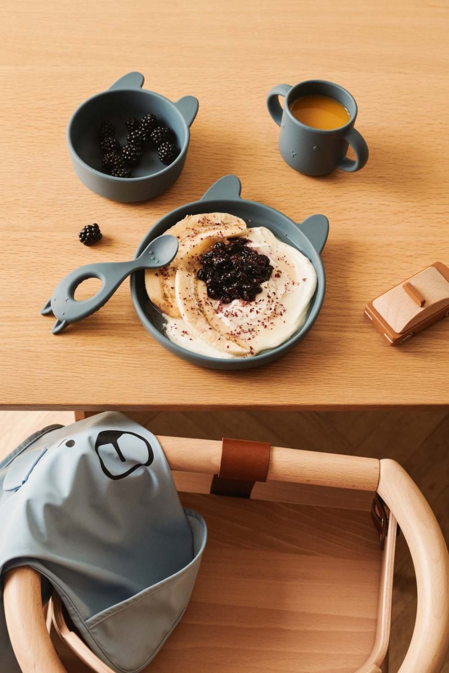 LIEWOOD Vivi Essgeschirr 4-teilig, Rabbit/Whale Blue