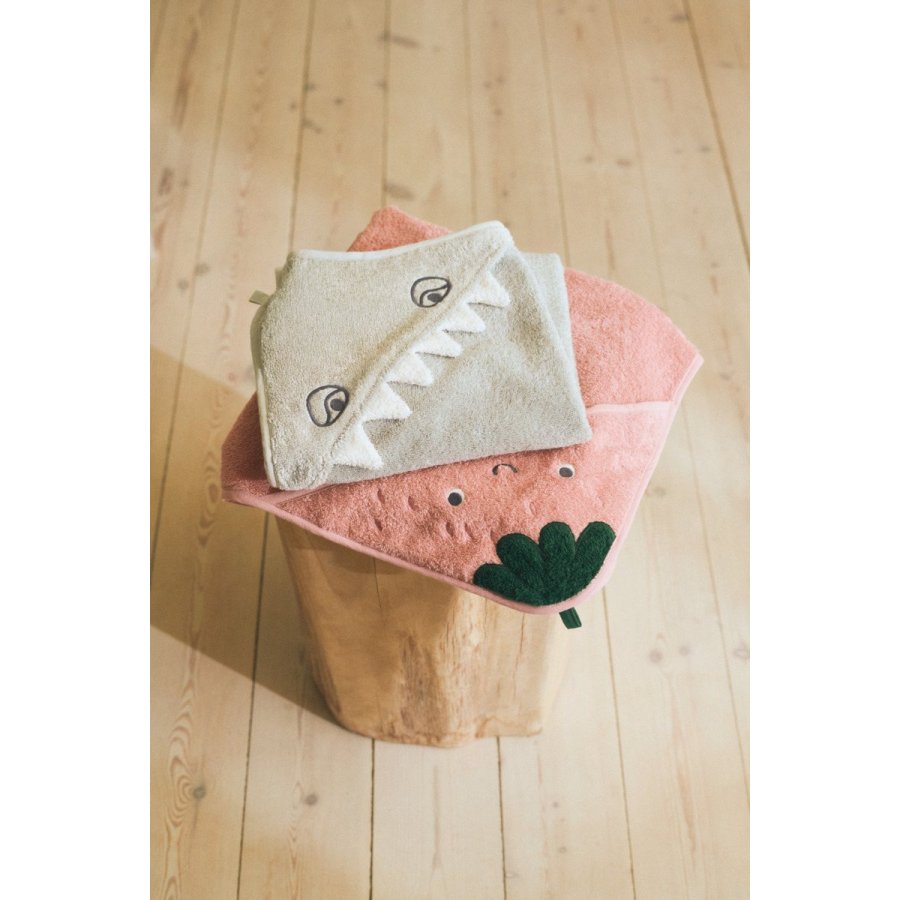 LIEWOOD Albert Babyh�ndkl�de 70x70 cm, Jordb�r/Roseblush