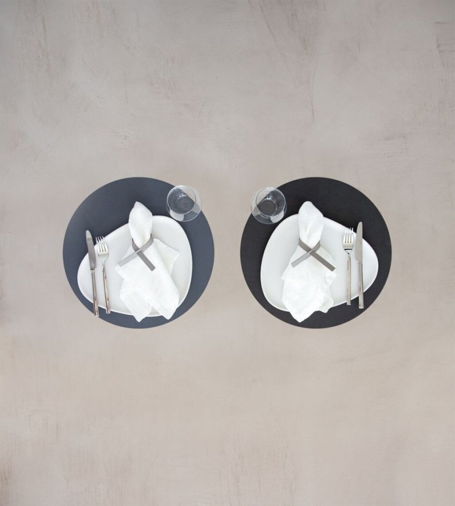 Lind DNA Circle Double Dkkeserviet XL, Nupo Mrkebl/Sort