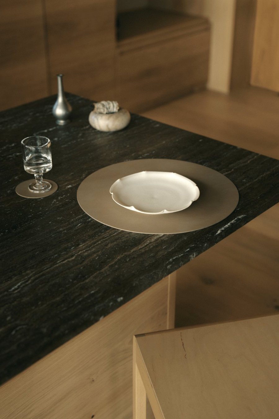 LIND DNA Circle Recycled L�der D�kkeserviet �38 cm, Nupo Clay Brown