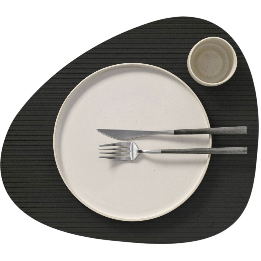 LIND DNA Curve Recycled L�der D�kkeserviet 37x44 cm, Corduroy Black Ink
