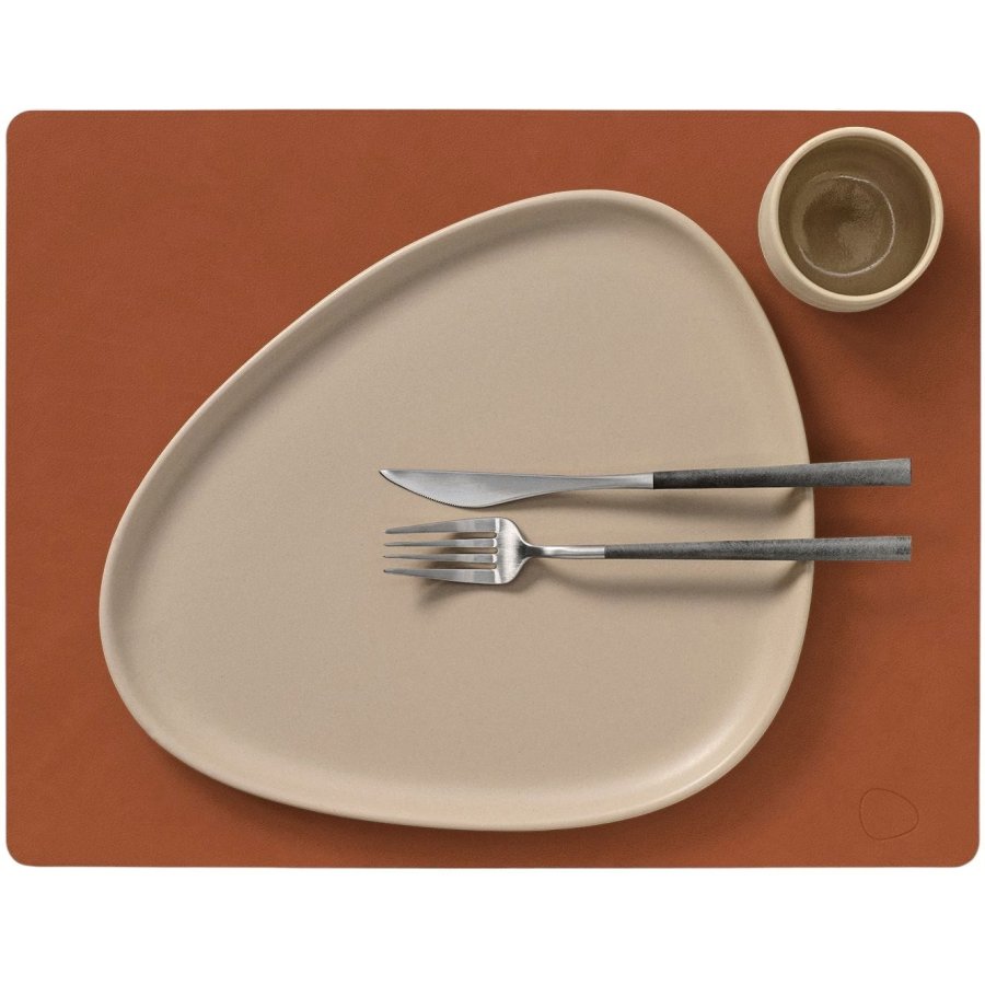 LIND DNA Square Recycled L�der D�kkeserviet 35x45 cm, Nupo Rust