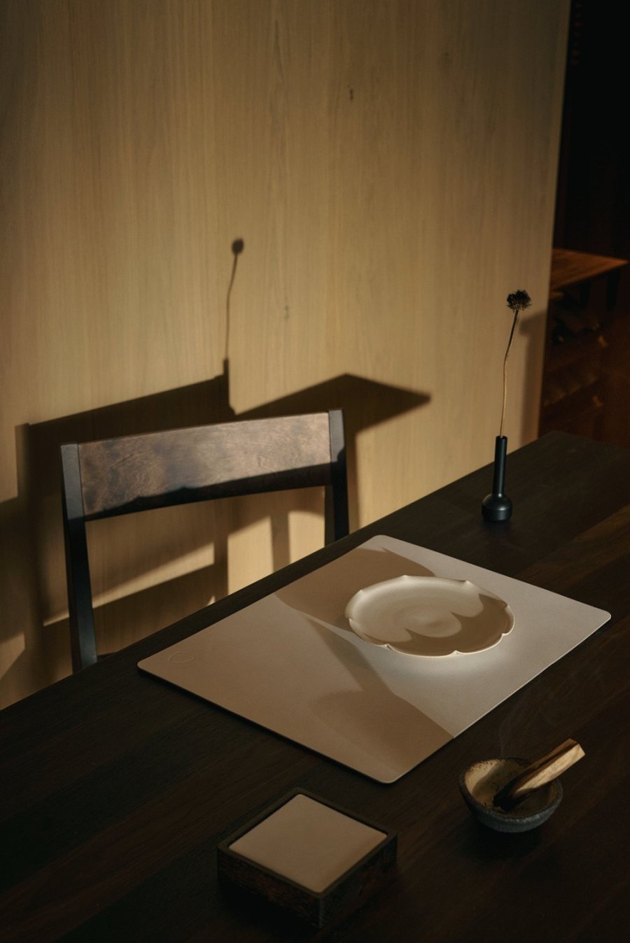 LIND DNA Square Recycled L�der D�kkeserviet 35x45 cm, Nupo Pure White