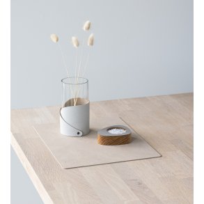 LIND DNA Square Recycled Læder Dækkeserviet 26,5x34,5 cm, Nupo Sand