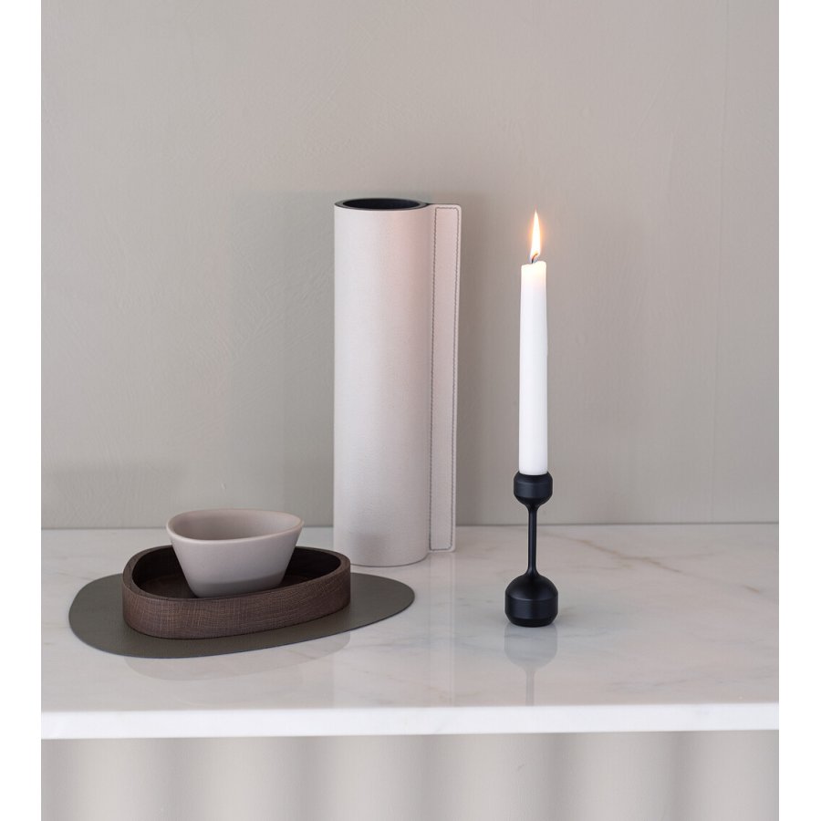 Lind DNA Silhouette Lysestage H12 cm, Sort Stl