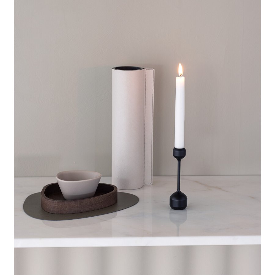 Lind DNA Silhouette Lysestage H14,5 cm, Sort Stl