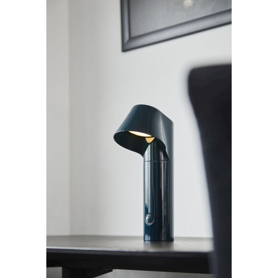 LOOM Design Willow Tr�dl�s Bordlampe LED H30 cm, Midnight Green