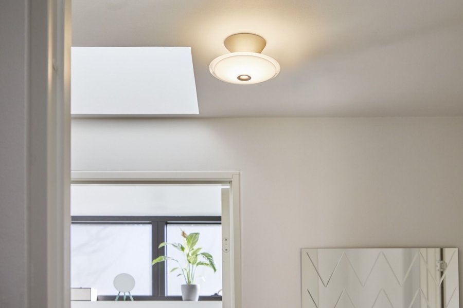LOOM Design Solene Ceiling Loftlampe LED �20 cm, Soft Ivory