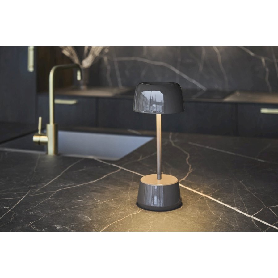 LOOM Design Dexter Bordlampe LED H30 cm, Smoked Brownie