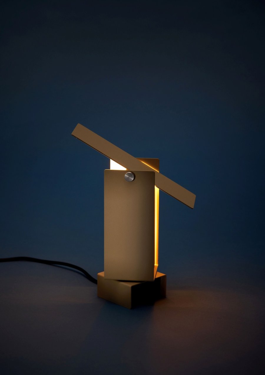 MOEBE Pivoting Bordlampe H22,5 cm, Sand