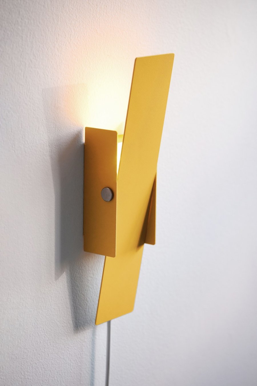 MOEBE Pivoting Vglampe 32 cm, Gul
