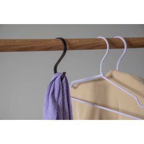 MOUD Home Curvy S-Krog 9,8 cm, Mat Sort